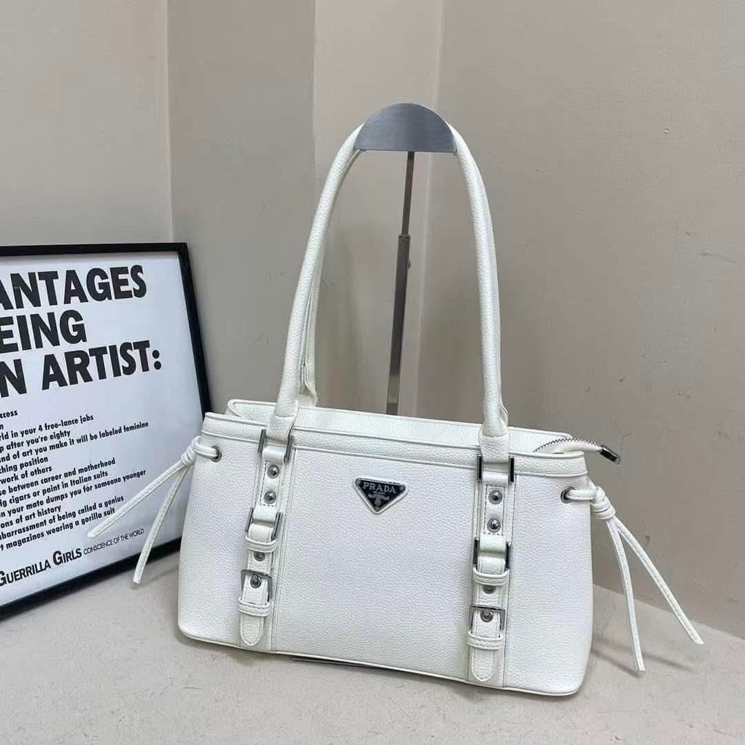 Prada Bonnie antiqued leather tote bag (A Grade)
